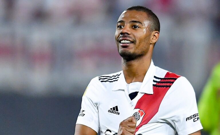 ¿Vuelve a River? Habló la esposa de Nicolás de la Cruz