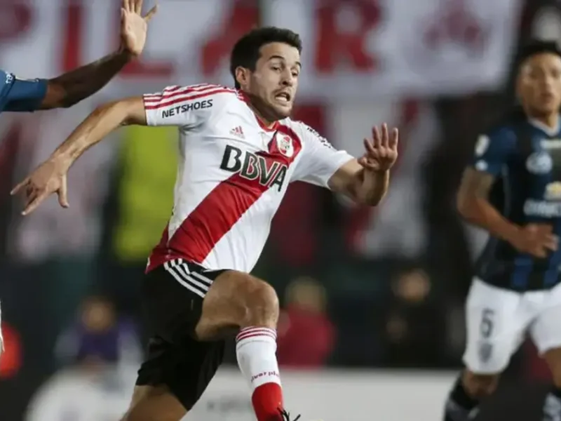 Camilo Mayada River Plate