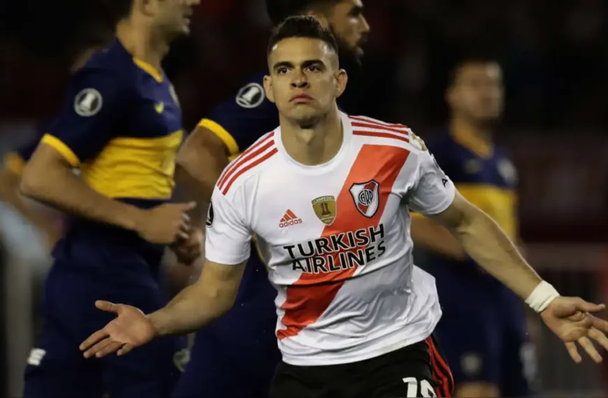 River Plate Rafael Santos Borré