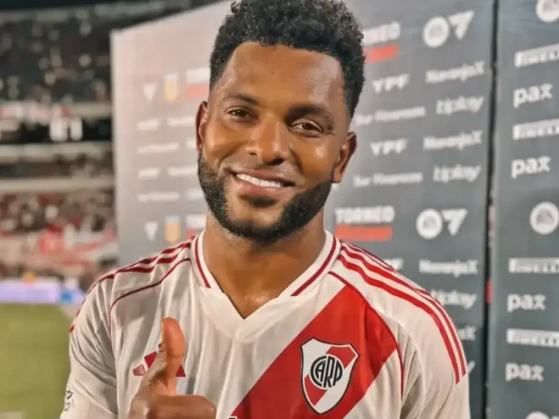 Miguel Borja River Plate