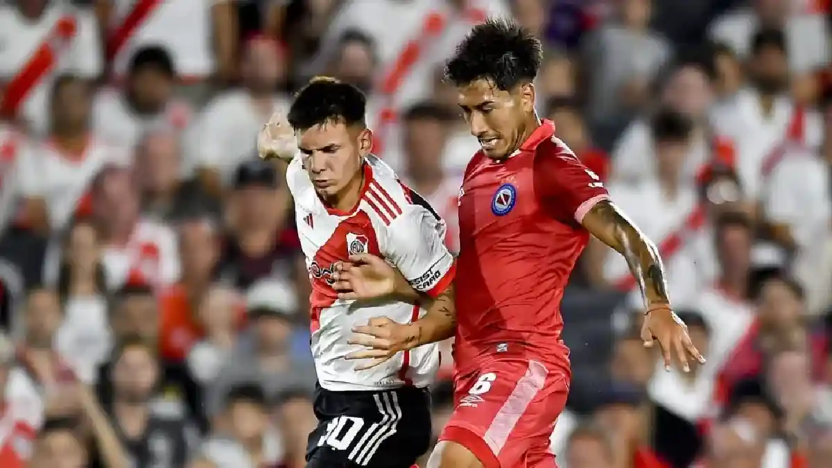 Román Vega Franco Mastantuono River Plate
