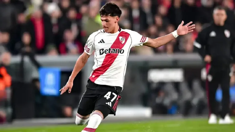 Juan Cruz Meza River Plate