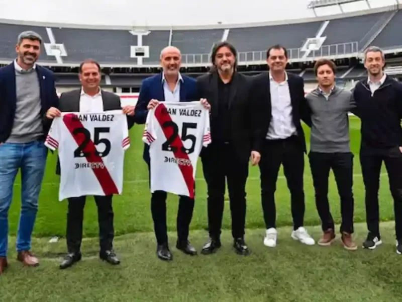 Juan Valdez River Plate