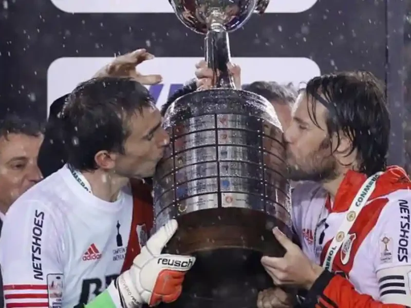 Copa Libertadores Fernando Cavenaghi Marcelo Barovero River Plate