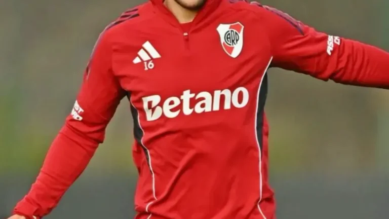 Fabricio Bustos River Plate