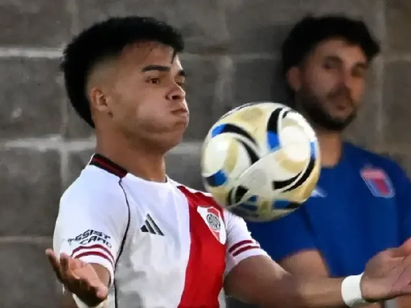 Uriel Funes River Plate