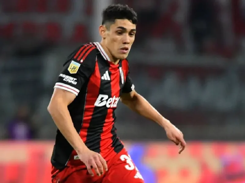 Santiago Lencina River Plate