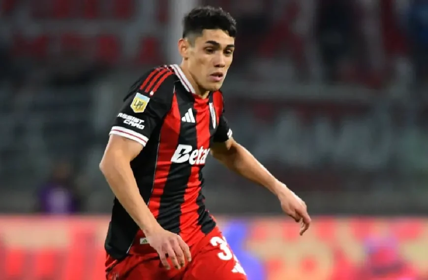 Santiago Lencina River Plate