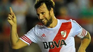 Fernando Cavenaghi River Plate