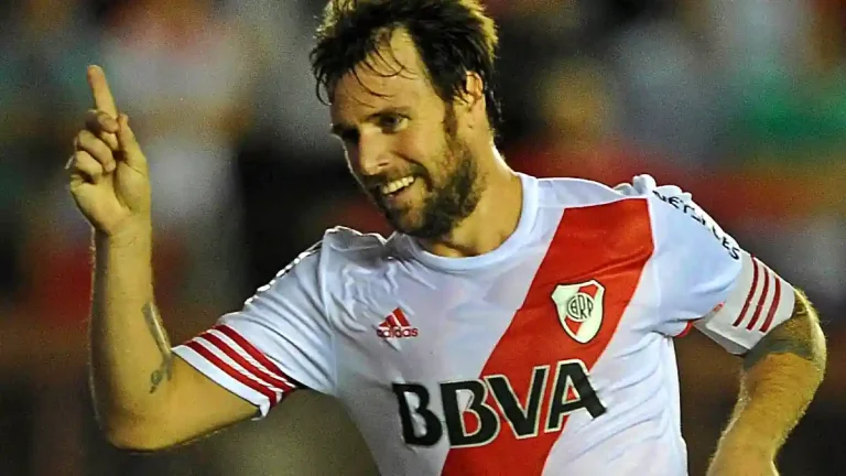 Fernando Cavenaghi River Plate