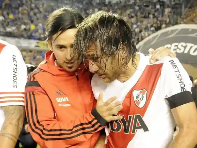 Leonardo Pisculichi Leonardo Ponzio Superclásico Copa Libertadores River Plate