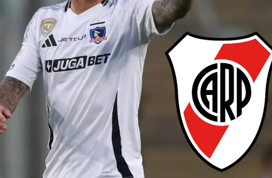 Javier Correa Colo-Colo River Plate