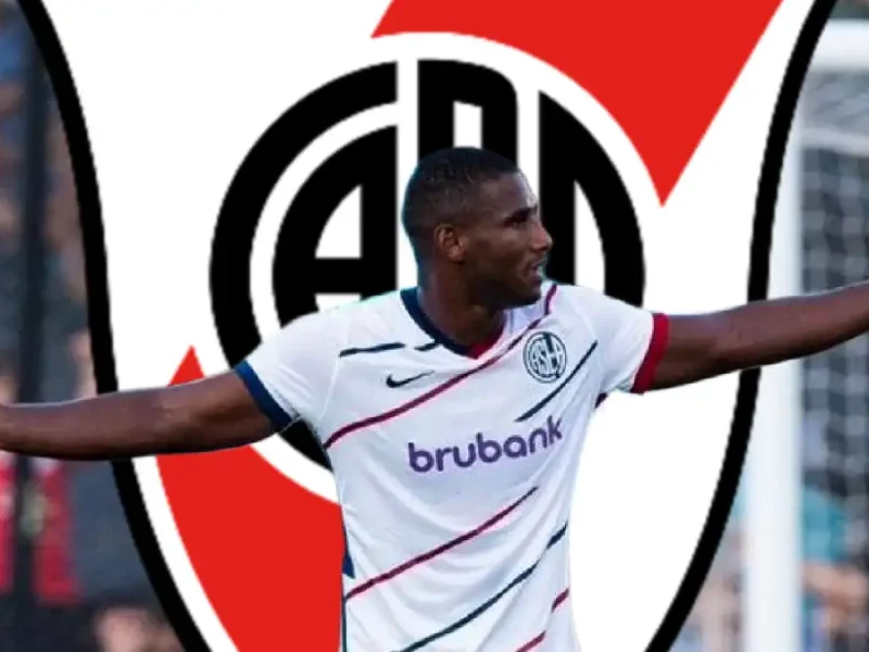 Jhohan Romaña San Lorenzo River Plate